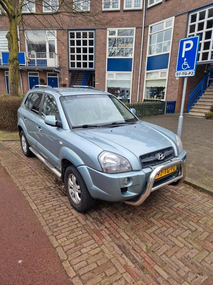 Hyundai Tucson 2.7 I 4WD AUT 2006, Auto's, Hyundai, Particulier, Tucson, 4x4, ABS, Adaptieve lichten, Airbags, Airconditioning