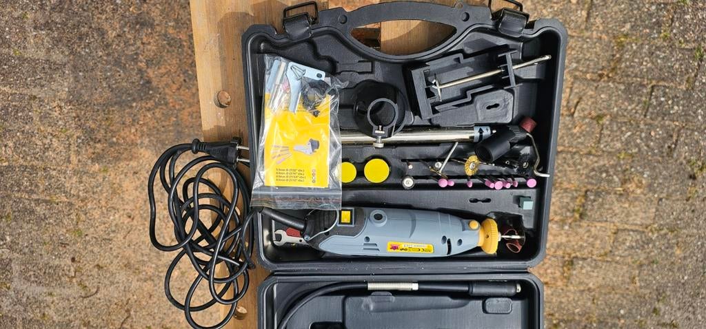 Dremel van Topcraft met accessoires in koffer, Ophalen, Gebruikt