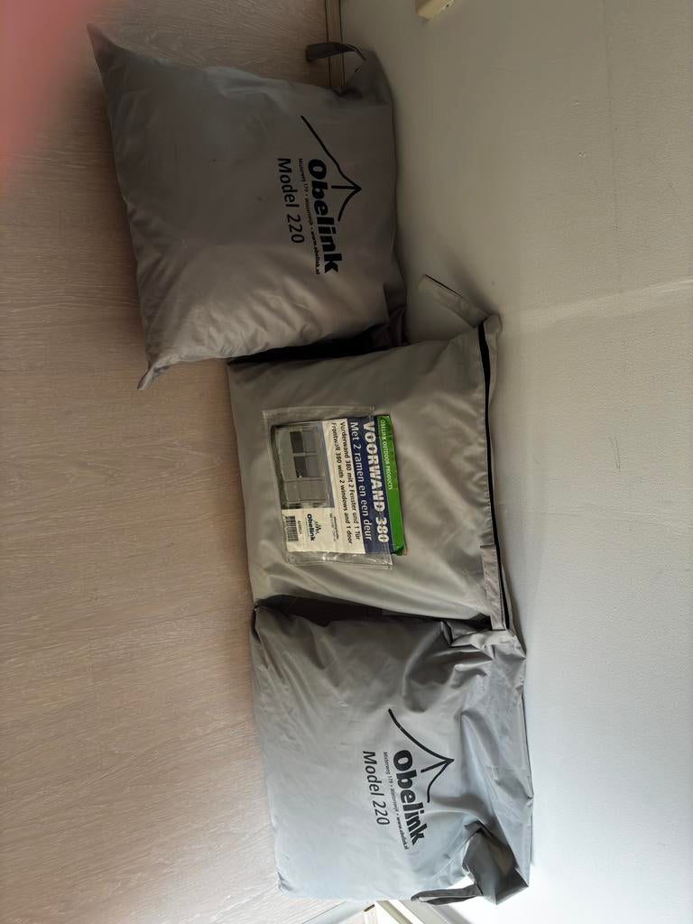 Zij en voorwand Obelink 220, Ophalen, Zo goed als nieuw