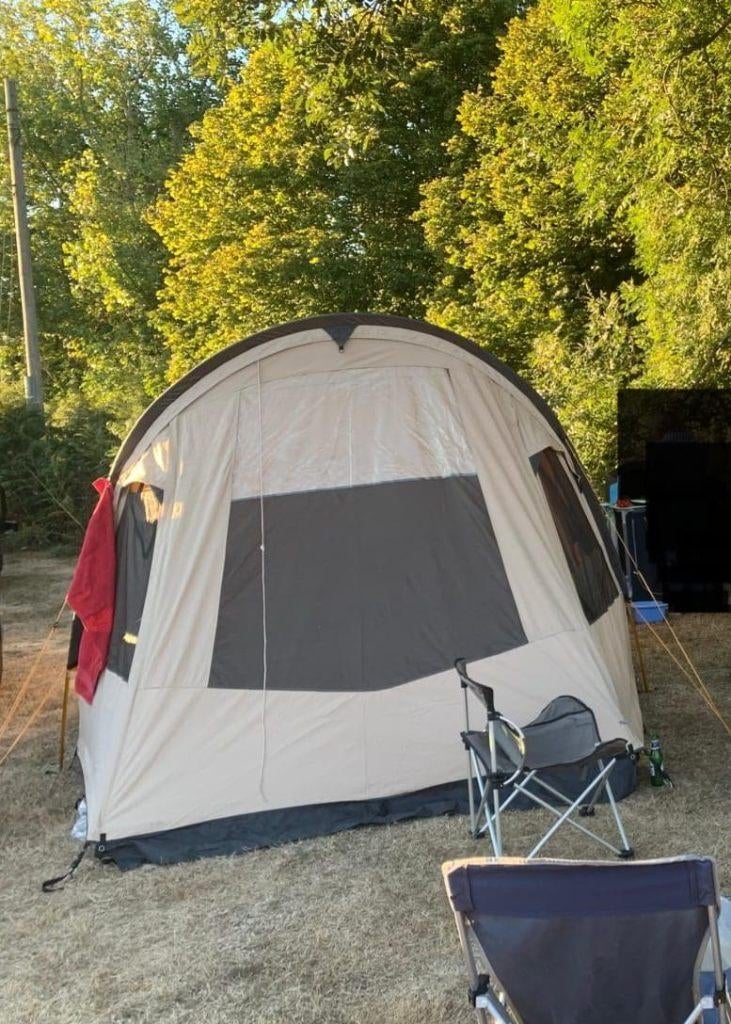 Grote tunnel tent - Eureka - 4 persoons, Caravans en Kamperen, Ophalen, Gebruikt, Tot en met 4