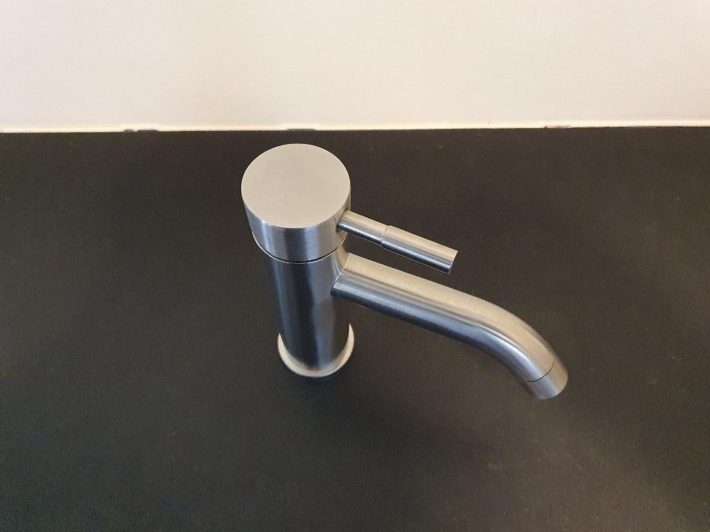 Wastafelkraan badkamer RVS Geborsteld Magazijn Opruiming, Nieuw, Minder dan 100 cm, Grijs, 25 tot 50 cm