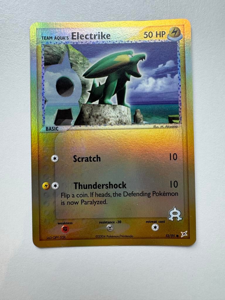 Team Aqua's Electrike 52/95 Reverse Holo Pokemonkaart, Ophalen of Verzenden, Gebruikt, Losse kaart, Foil