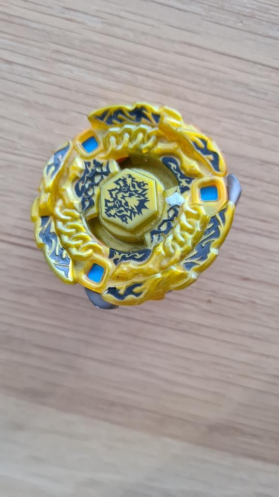 Beyblade, Ophalen of Verzenden, Losse flippo's