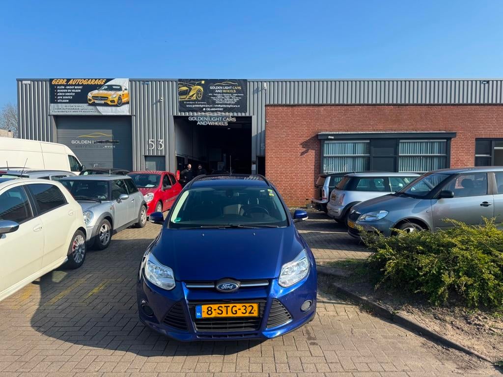 Ford Focus Wagon 1.0 EcoBoost Edition Motor Revisie Nieuwe A, Auto's, Ford, Euro 5, Gebruikt, Blauw, Origineel Nederlands