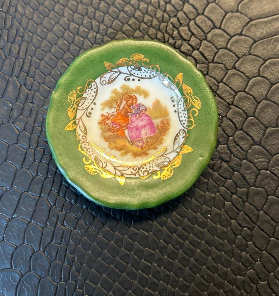 Goudeville Limoges Frankrijk miniatuur schoteltje, Ophalen of Verzenden