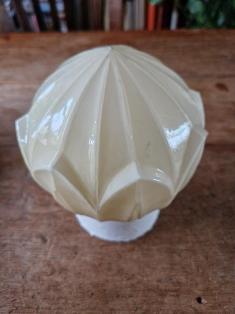 Art Deco plafond lamp., Ophalen