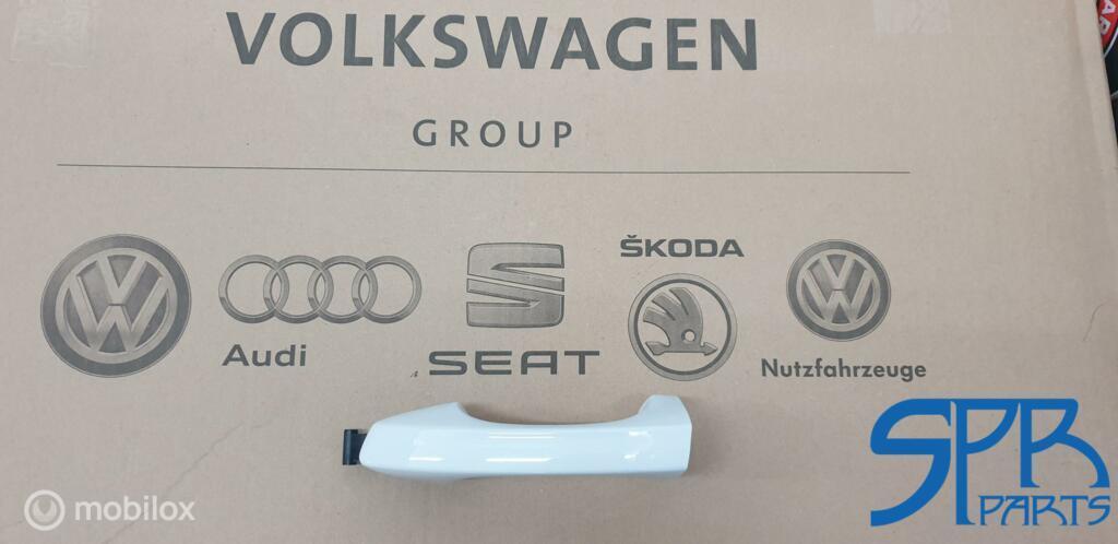 VW VAG LC9A LINKS Deurgreep linksvoor linksachter 5G0837205, Gebruikt, Volkswagen, Ophalen of Verzenden, Volkswagen