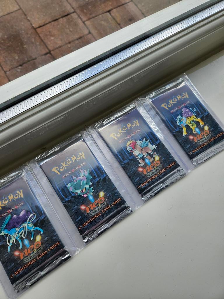 Artset Neo Revelation Pokemon Booster Packs, Ophalen of Verzenden, Nieuw, Booster