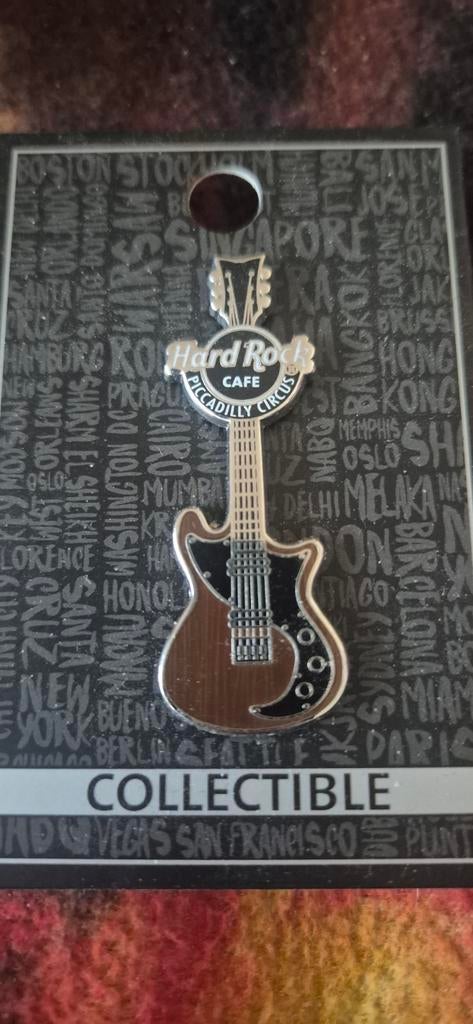 Pins Hard Rock Café, Ophalen of Verzenden, Overige soorten, Nederland