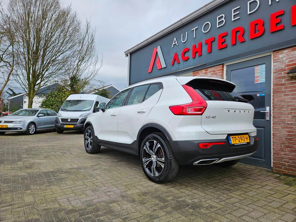 Volvo XC40 1.5 T3 Inscription Leer! Navigatie! Camera! NAP!, Auto's, Voorwielaandrijving, Gebruikt, Euro 6, 156 pk