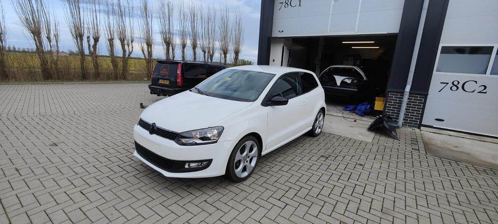 Volkswagen Polo 6R 1.4 FSI Trendline, Auto's, Volkswagen, Voorwielaandrijving, 970 kg, Stof, 40 €/maand