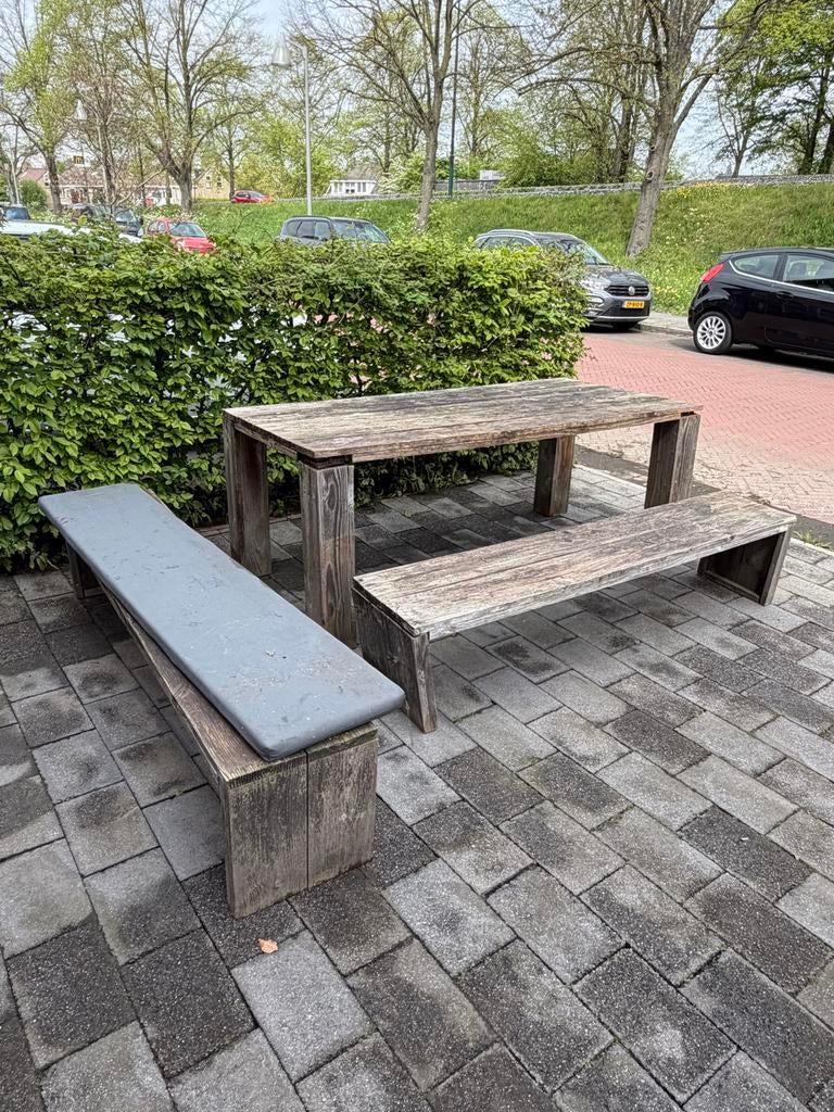 Robuuste houten picknicktafel met twee losse banken, Tuin en Terras, Picknicktafels, Ophalen, Gebruikt, Rechthoekig, Hout