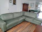 Groene hoekbank microleder met pocketvering en eiland rechts, Ophalen, Gebruikt, Overige materialen, Modern, Comfortabel
