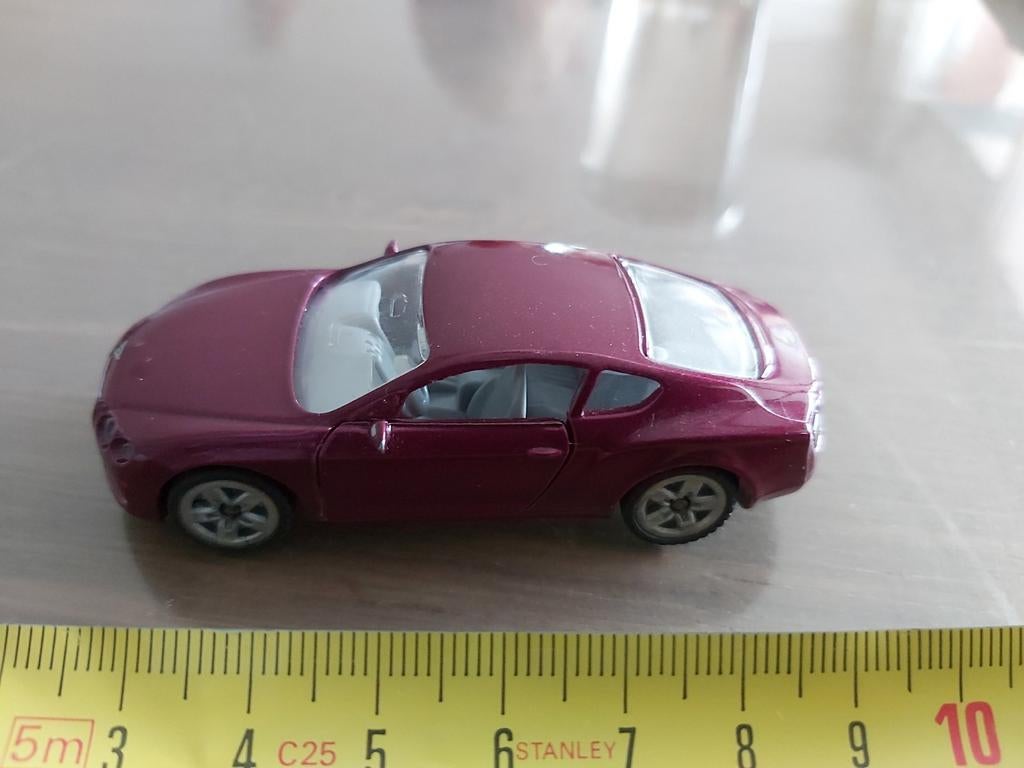 Siku Bentley Continental GT V8 S sportwagen paars, Ophalen of Verzenden, Zo goed als nieuw, Auto, SIKU