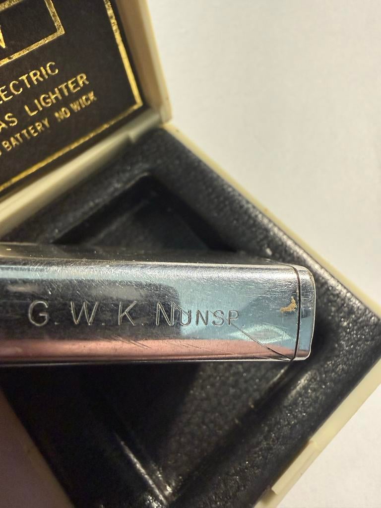 Aansteker souvenir Generaal Winkelman Kazerne Nunspeet, Verzamelen, Ophalen of Verzenden, Landmacht, Duitsland, Overige typen
