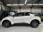 Toyota C-HR 1.8 Hybrid 140 First Edition NIEUWSTAAT, Auto's, 725 kg, Euro 6, 4 cilinders, Wit