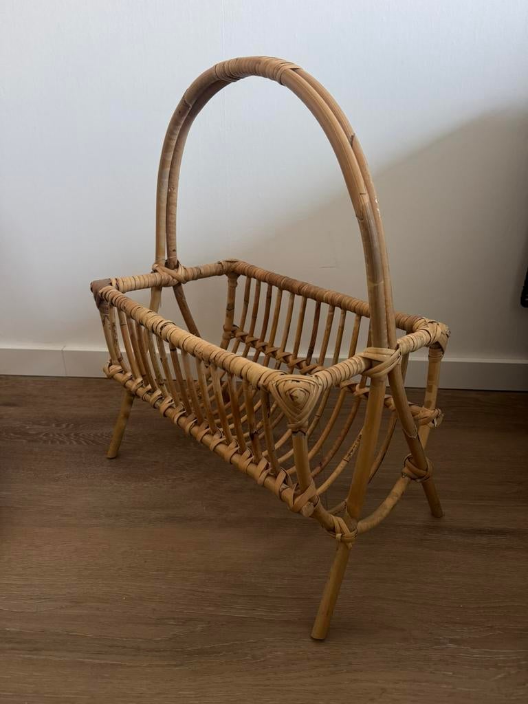 Rotan tijdschriftenbak, Huis en Inrichting, Woonaccessoires | Krantenbakken en Lectuurbakken, Ophalen, Nieuw