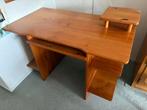Stevig houten computerbureau met uitschuifbaar toetsenbordbl, Huis en Inrichting, Kasten | Computermeubels, Ophalen, Gebruikt