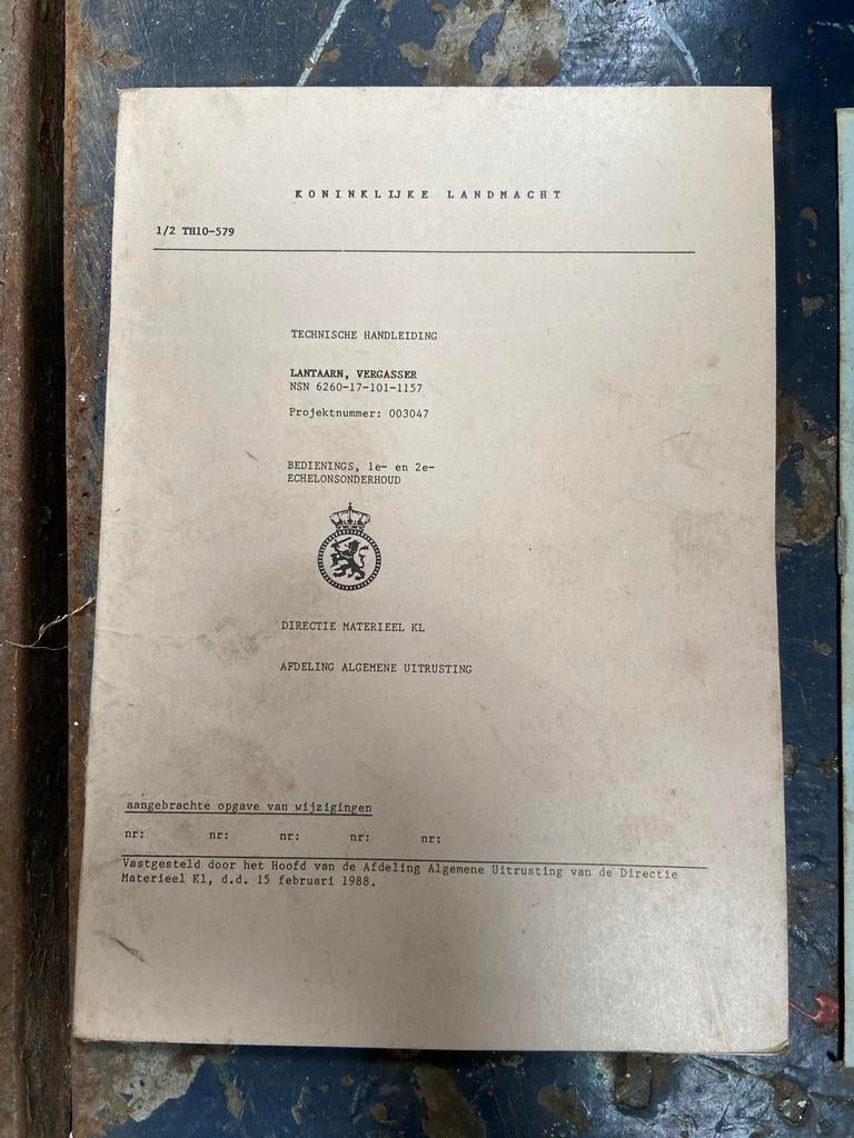 2x Kerosine Lantaarn uit het Leger - HIPOLLITO H-502, Ophalen