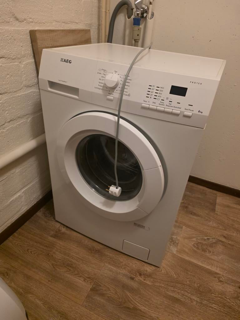 AEG Lavamat Protex 6kg wasmachine, Gebruikt, Ophalen of Verzenden, Voorlader, Kort programma
