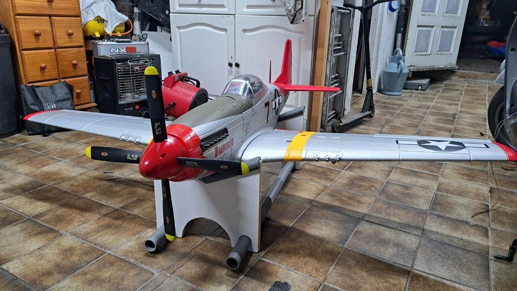 FMS P51 Mustang red tail 1700mm, Ophalen, Zo goed als nieuw, Elektro, RTF (Ready to Fly)