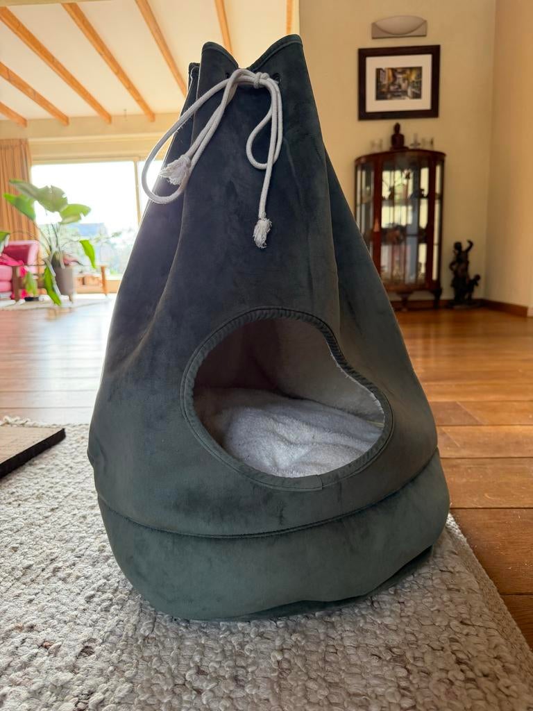 Kattenmand /kattentent Designed by Lotte, Ophalen