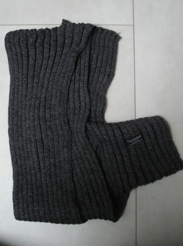 Nieuwe warme donker grijze soepele heren sjaal das 180 cm, Kleding | Heren, Mutsen, Sjaals en Handschoenen, Ophalen of Verzenden