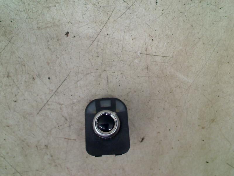 Spiegel Schakelaar Audi A4 (B8) (2007-11/2012-02) 8K0959565C, Gebruikt, Auto-Union-Straße  1, Ingolstadt 85057, , Duitsland, Info@audi.de