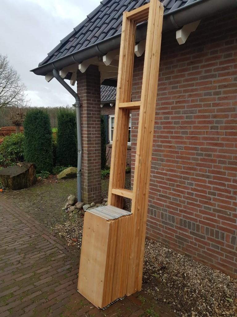 Zeer nette Lundia houten stelling legbordstelling 40cm diep, Ophalen, Zo goed als nieuw