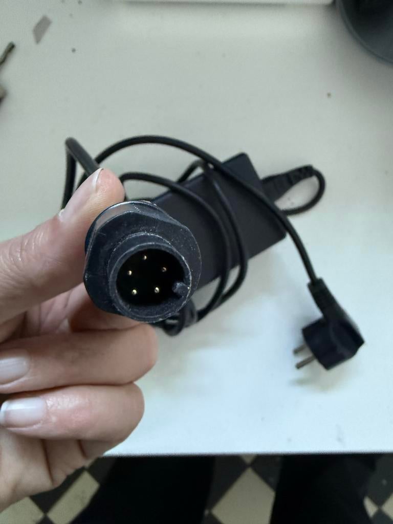 Oplader voor Cortina u4, Fietsen en Brommers, Ophalen, Gebruikt