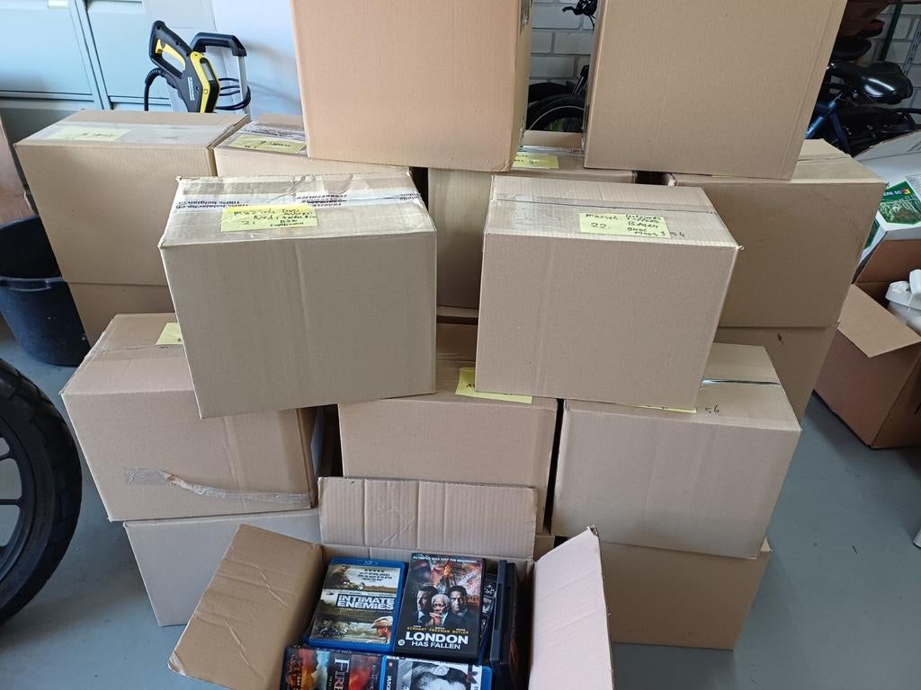 grote partij dvd s 1250 stuks van alles wat, Alle leeftijden, Ophalen, Zo goed als nieuw