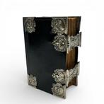 Antieke statenbijbel met zilveren sloten en hoekstukken, Antiek en Kunst, Antiek | Boeken en Bijbels, Ophalen of Verzenden, Bijbel