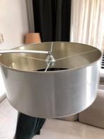 Lampenkappen 2 x Rond - Silvergrijs Metalic - met Pendel, Ophalen of Verzenden, Zo goed als nieuw, Rond, Minder dan 25 cm