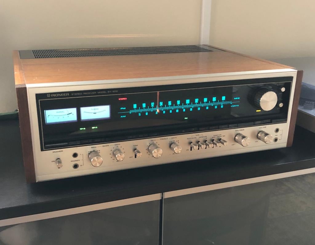 Gevraagd Gratis  versterkers radio's cassette decks enz., Ophalen of Verzenden, Gebruikt, Audio