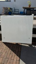 Thermrad radiator met radiatorkappen, Ophalen, 30 tot 80 cm, Radiator, Zo goed als nieuw
