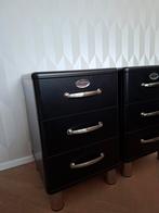 Malibu: 2 grijze kasten en 2 zwarte nachtkastjes, Ophalen