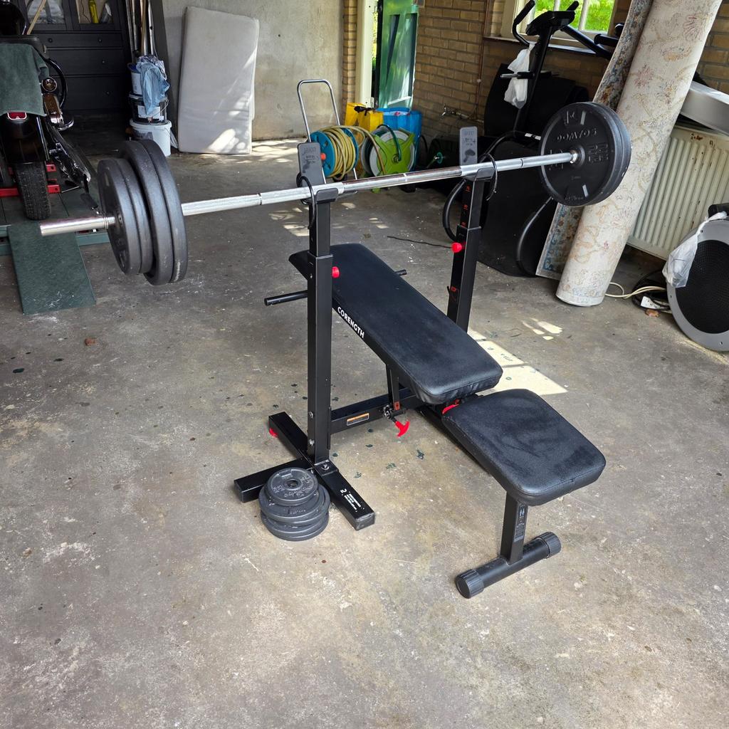 Verstelbare halterbank met gewichten en halterstang, Ophalen, Zo goed als nieuw, Fitnessbank