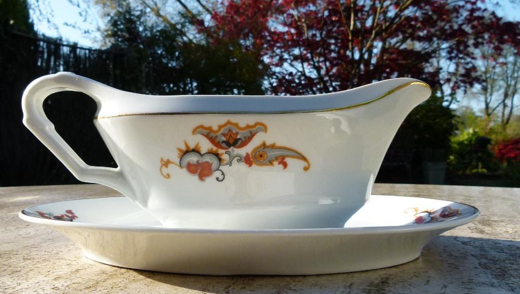 Prachtig Art Deco Jamin Servies Serveerschaal en Sauskan, Antiek en Kunst, Antiek | Servies los, Ophalen of Verzenden