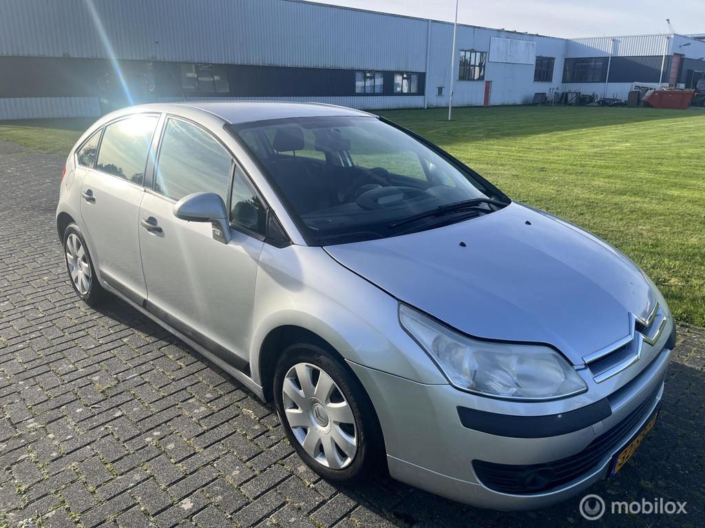 Citroen C4 1.6-16V Ligne Prestige / APK / NAP / Airco / Crui, Auto's, Voorwielaandrijving, Stof, Gebruikt, 4 cilinders