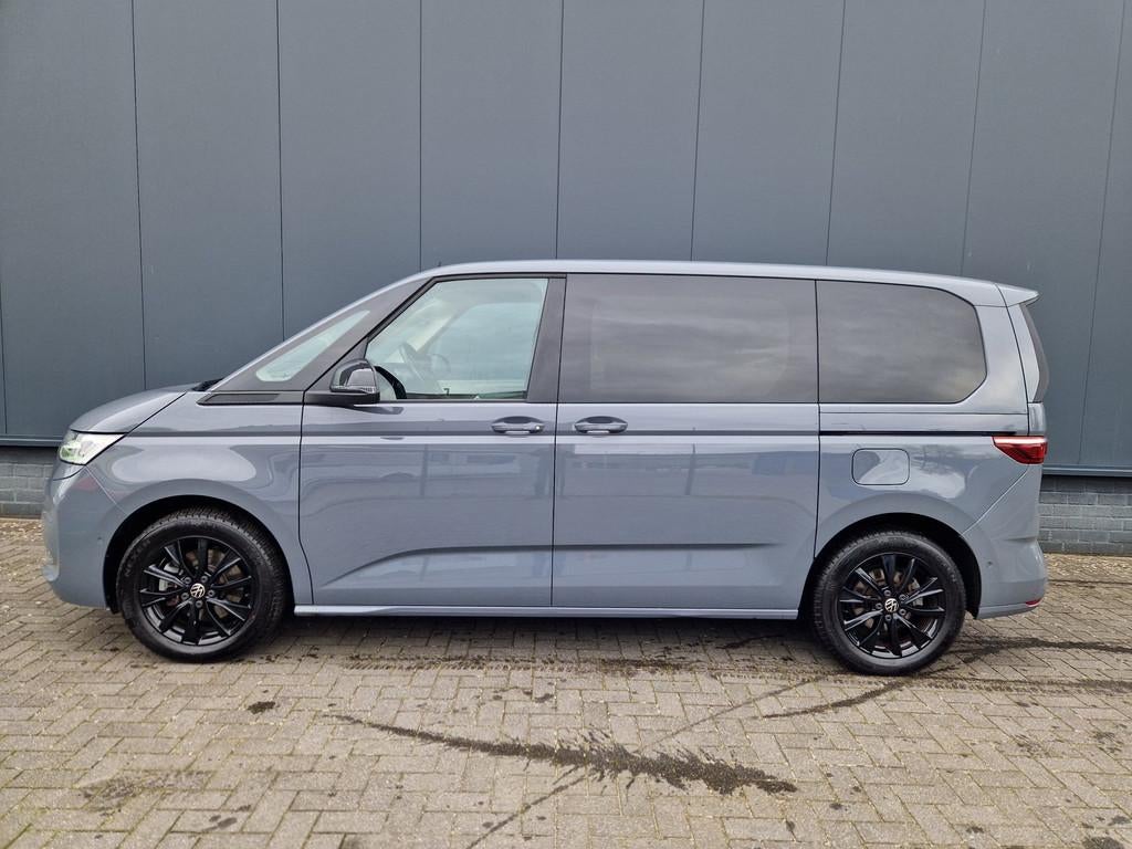 Volkswagen Multivan T7 1.4 eHybrid/1E Eig/BTW /7 persoons!, 12 maanden, Stof, Gebruikt, 7 stoelen