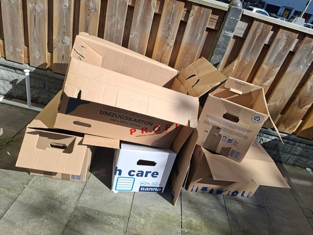 Verhuisdozen, Ophalen, Doos, 40 tot 60 cm, 50 tot 75 cm