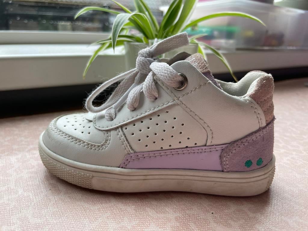 Bunnies sneakers maat 21, Kinderen en Baby's, Kinderkleding | Schoenen en Sokken, Meisje, Schoenen, Ophalen of Verzenden, Zo goed als nieuw