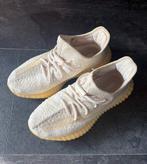 Yeezys maat 39 1/3, Ophalen of Verzenden, Zo goed als nieuw, Beige, Sneakers of Gympen