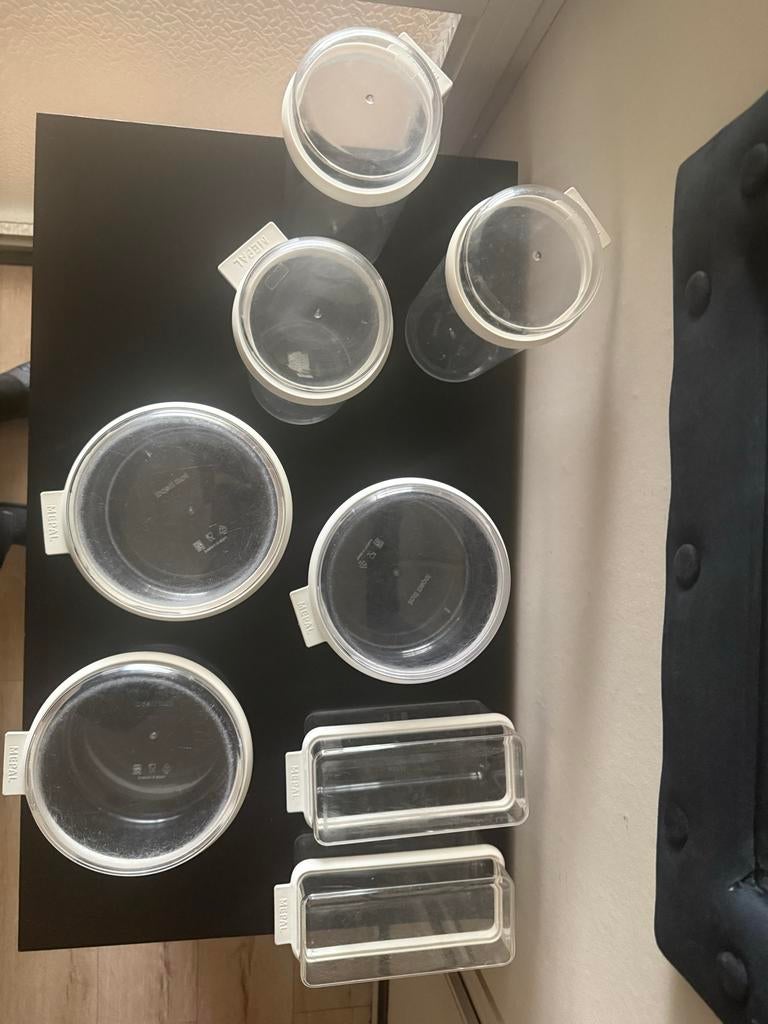 Mepal Voorraadbakken Set: 3 Rond, 3 Beschuit, 2 Crackers, Ophalen, Gebruikt, Kunststof, Voorraadpot