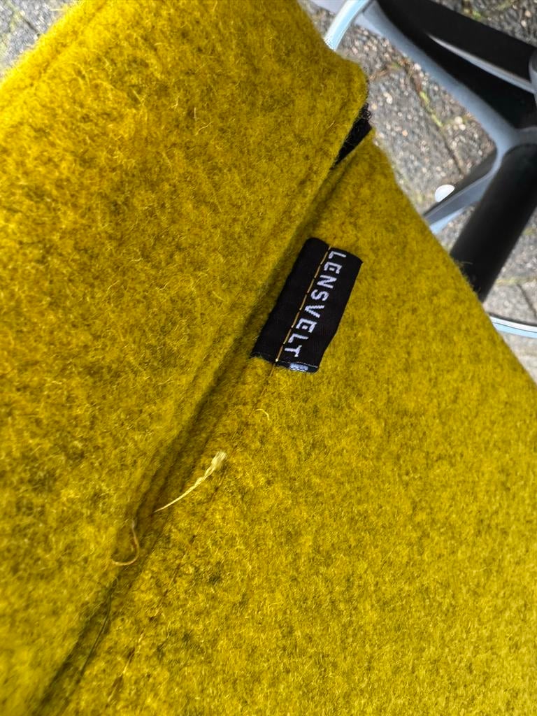 Bureaustoel / hoge stoel - LENSVELT, Ophalen, Gebruikt, Geel, Bureaustoel