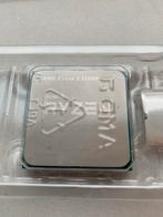 AMD Ryzen 3 2200G Processor met Radeon Vega 8 Graphics, Computers en Software, Processors, Ophalen of Verzenden, Zo goed als nieuw