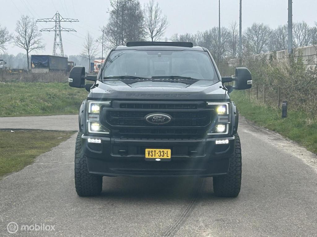 Ford F250 6.7 V8 Powerstroke 4x4| 1e Eigenaar | Groot scherm, Auto's, Ford Usa, Automaat, Gebruikt, F-250, Zwart