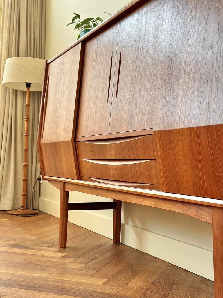 Vintage highboard Deens design E.W. Bach hout jaren 50/60, Ophalen, Gebruikt, Met deur(en), 100 tot 150 cm