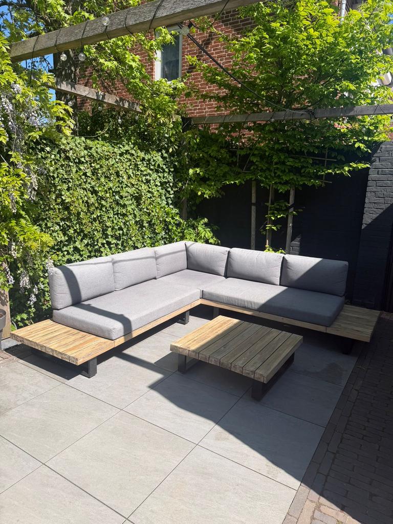 Loungebank met tafel - 255x255cm, Ophalen, Meer dan 8 zitplaatsen, Zo goed als nieuw, Loungeset