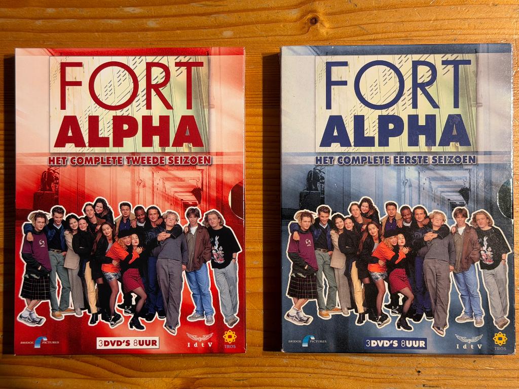 DVD set "Fort Alpha", Cd's en Dvd's, Gebruikt, Alle leeftijden, Ophalen of Verzenden, Tv fictie